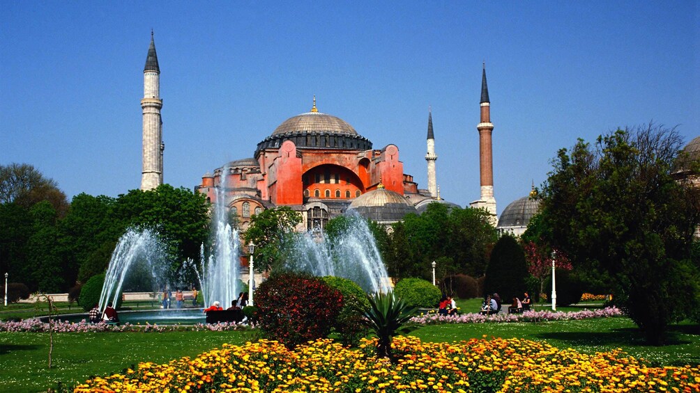 Day view of the Hagia Sophia