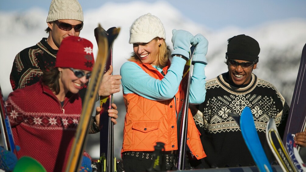 Group with skis in Salt Lake City