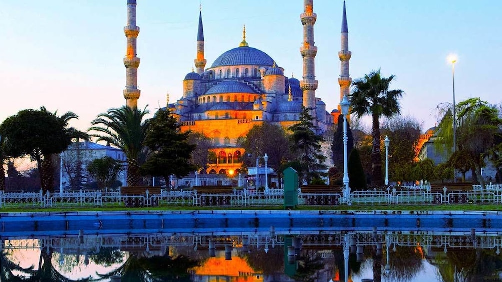 Sunset view of the Hagia Sophia in Instanbul