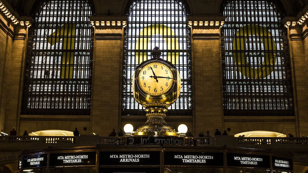 Show item 4 of 10. Grand Central Station