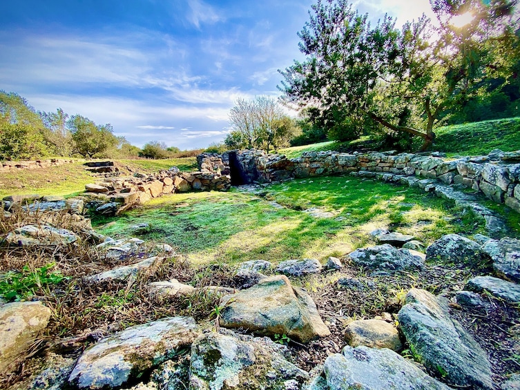 Archaeological sites and monuments in Sardinia : Small Group