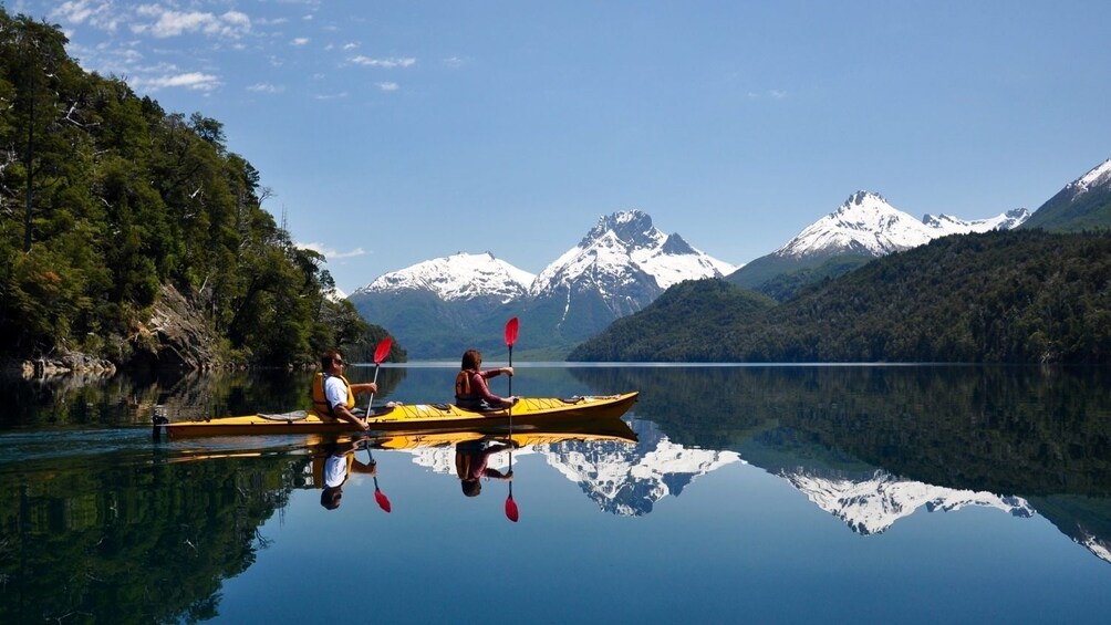 Private Half-Day Kayaking Tour on Moreno or Gutiérrez Lake