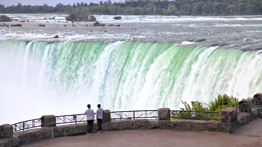 Niagara Falls Day Trip from Washington D.C. by Air