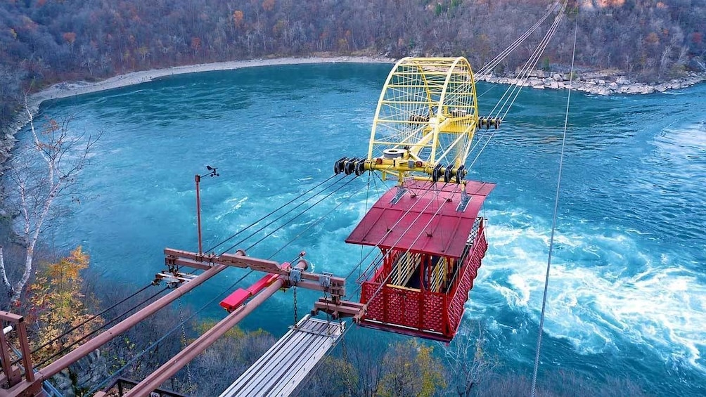 taking a lift over the waters in Niagara Falls