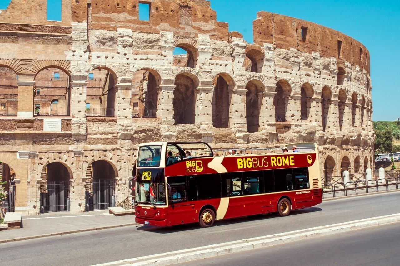 bus tour stop rome