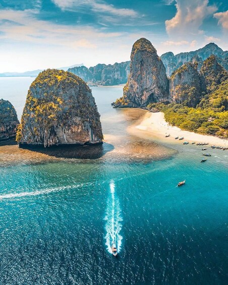 Railay Beach Travel Guide — The Discoveries Of