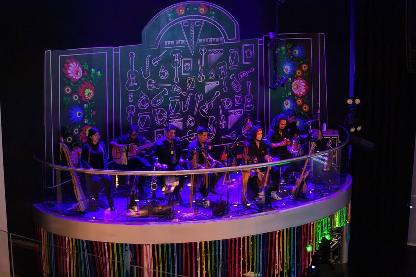 Taste of Peru: Gourmet Dinner & Live Cultural Show in Lima