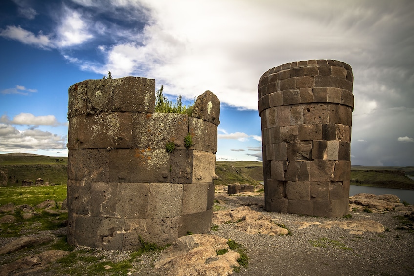 Chullpas de Sillustani Half-Day Tour