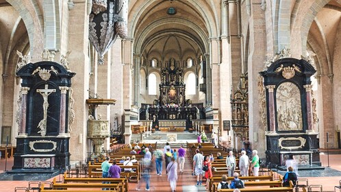 Full-Day Ancient City of Trier with Baths & Theatre Entrance