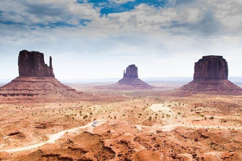 Monument Valley , UT