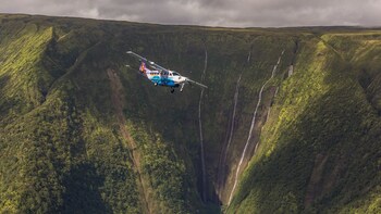 Premier Island Volcano Air Tour