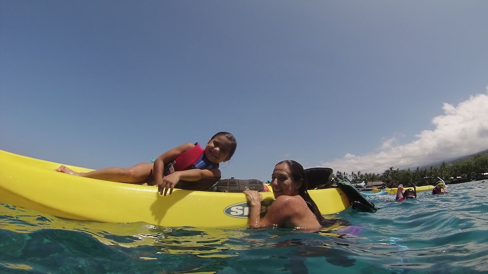 Kayakers enjoy the water at Big Island