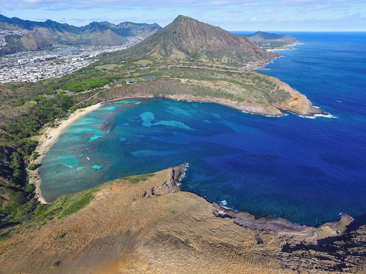 Ultimate Circle Island Tour with Lunch & Waimea Waterfall Included