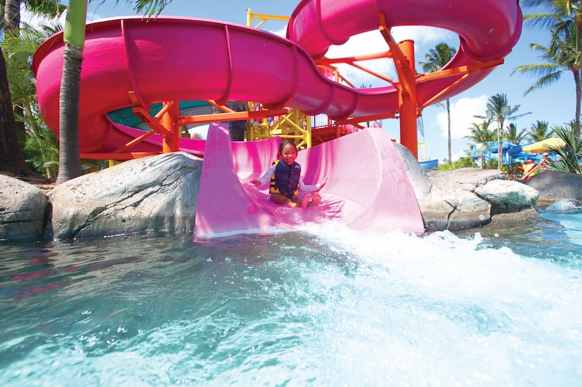 Wet 'n' Wild Hawaii Water Park