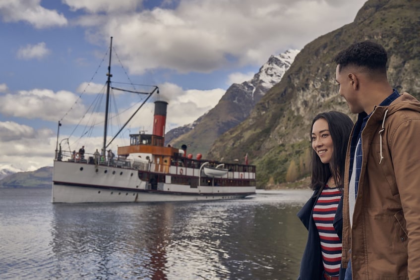 TSS Earnslaw Cruise & Walter Peak Farm Tour