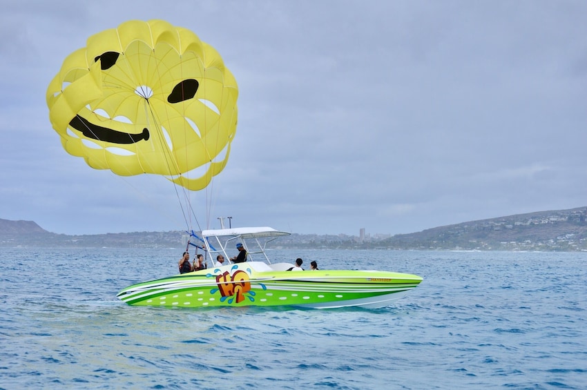 Parasailing Experience for Families, Couples & Friends 