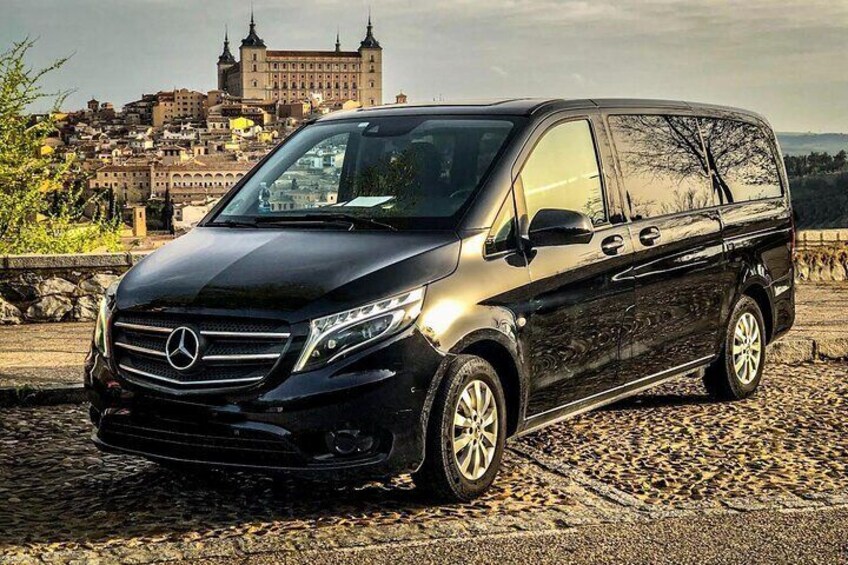 Optional transfer from Madrid in Mercedes-Benz minivan