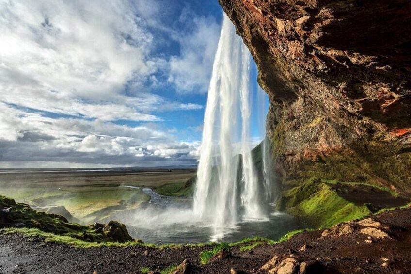 Trip to South Coast of Iceland with Glacier Hike from Reykjavik