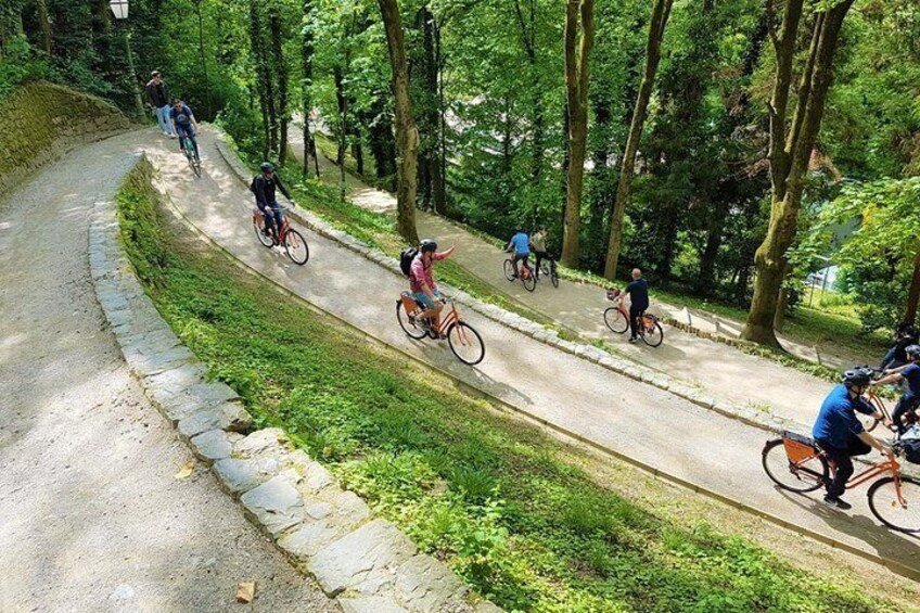 Classic Zagreb Bike Tour