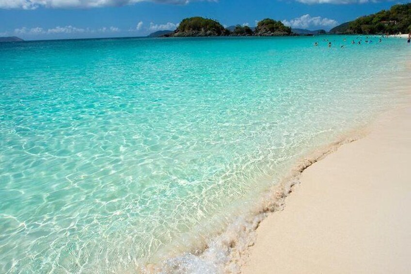 Trunk Bay Beach