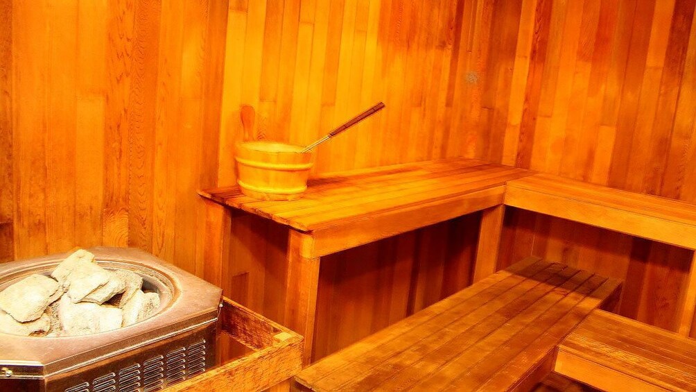 wooden seats inside the sauna in Kauai