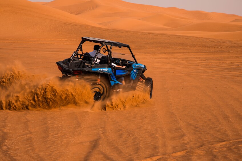 Dubai Red Dunes Buggies Drive Tickets