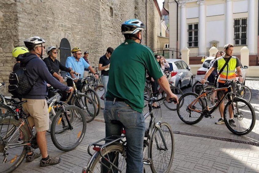 Old Town, start of the tour