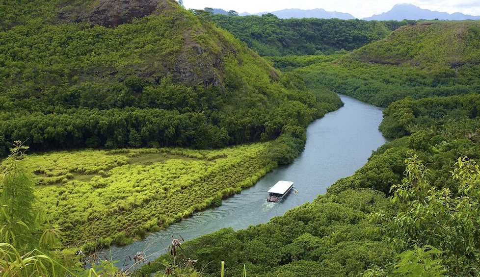 Best of Northeast Kauai Sightseeing Tour & Riverboat Ride  