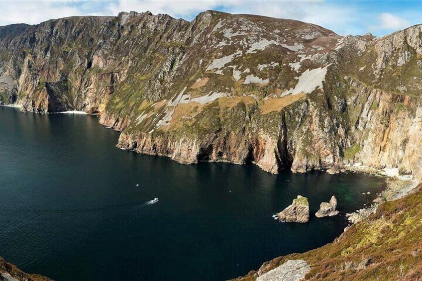 Slieve League cliffs cruise. Donegal. Guided. 2 ¾ hours.
