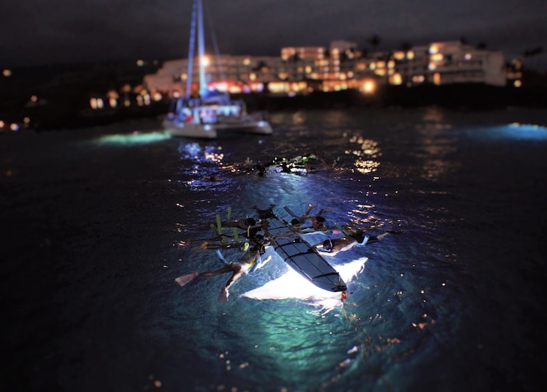 COMBO: Sunset and Manta Ray Snorkel Adventure