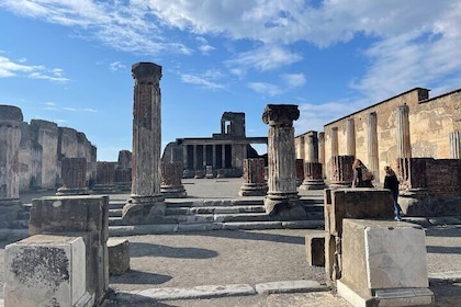 Pompeii Express 1 hour Guided Tour