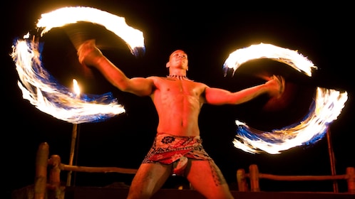 Te Au Moana-luau vid Wailea Beach Marriott Resort