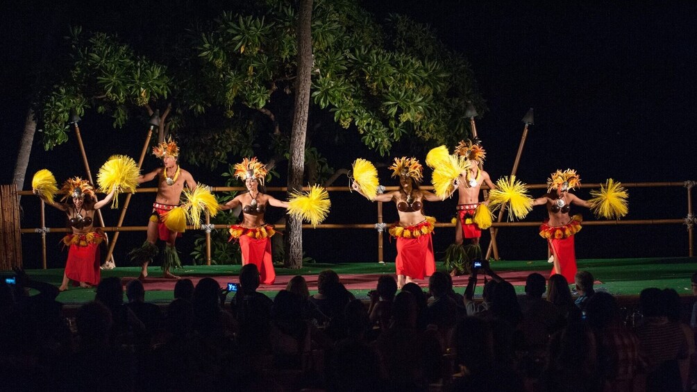 Voyagers of the Pacific Luau at the Royal Kona Resort