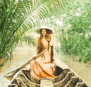 Tour por el delta del Mekong con pagoda de Vinh Trang y bote de remos con a...