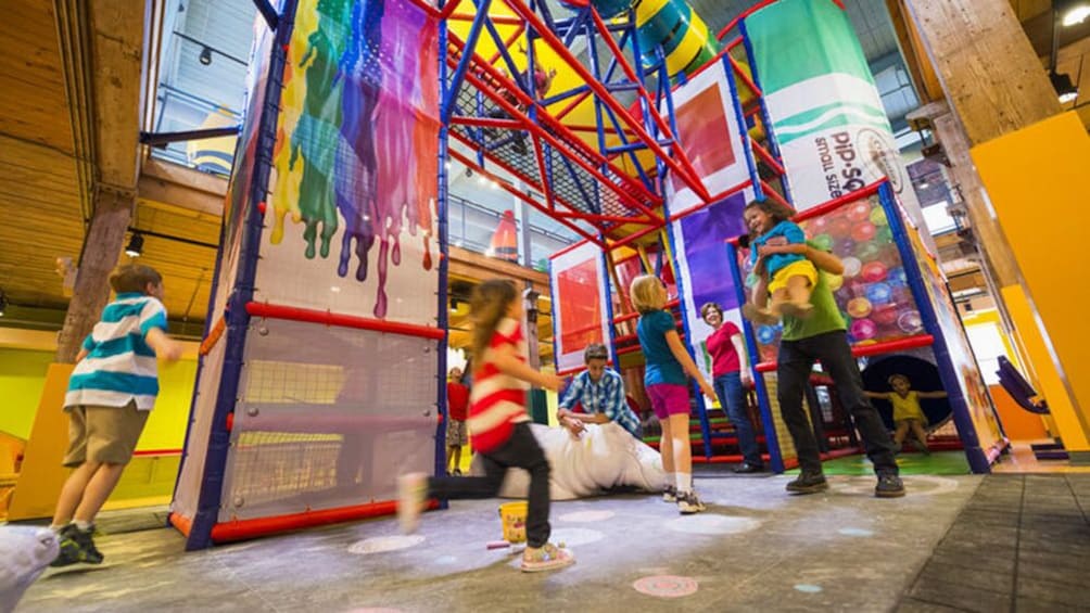 Carregar foto 5 de 12. Crayola Experience Admission Tickets