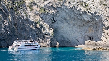 Formentor Beach Scenic Cruise