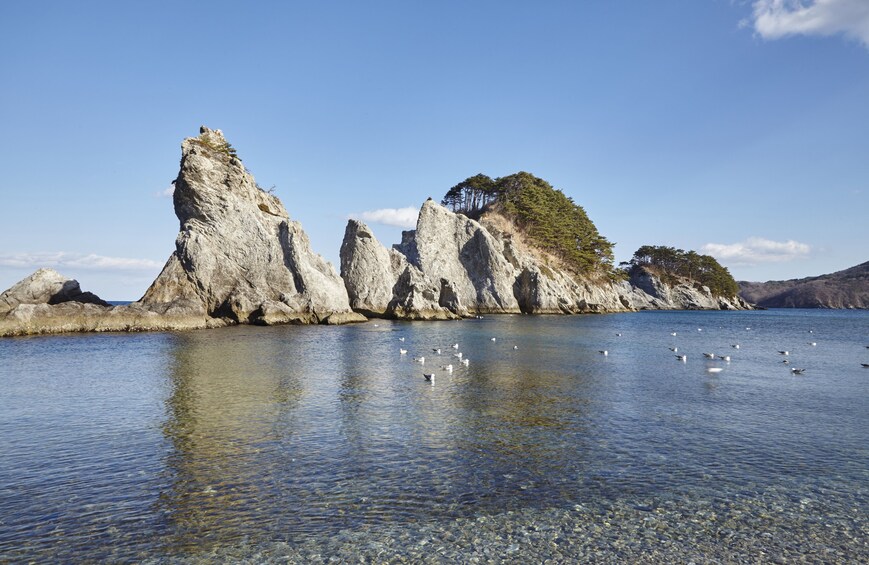 Iwate (Ryusendo Cave & Jodogahama Beach)