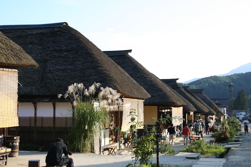 Ouchi-juku trip by Aizu Railway & Retro Bus Saruyu