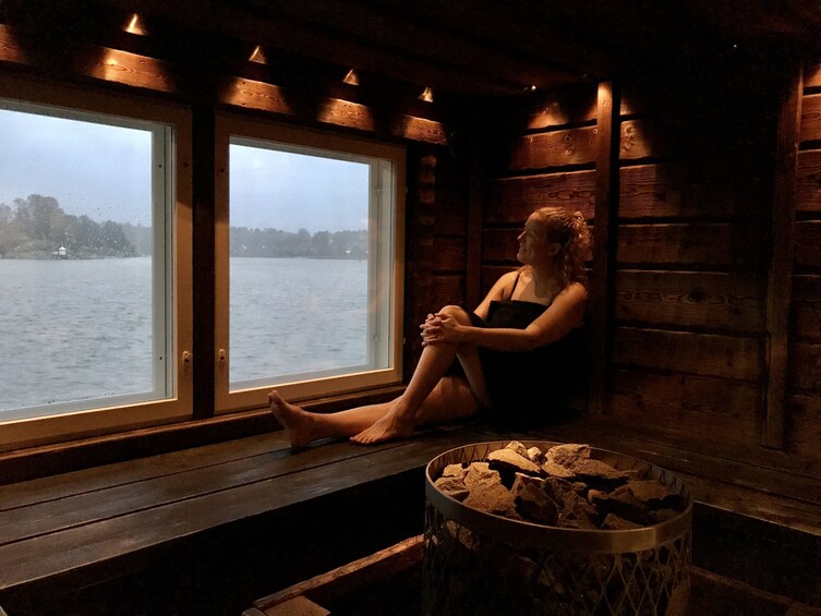 Online Experience: Sauna and Ice Swimming in Helsinki