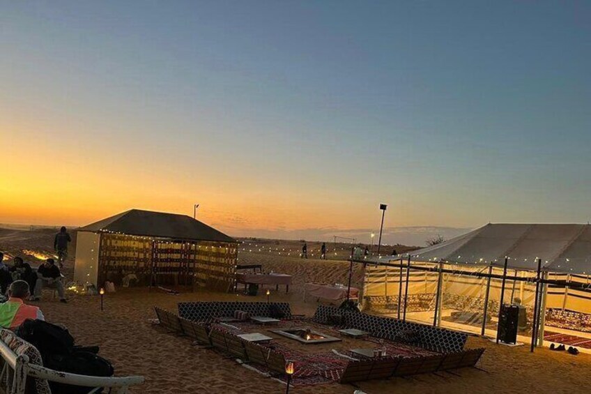 Full-Day Tour to Saudi Red Sand Dunes from Riyadh with Dinner