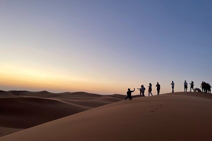 Full-Day Tour to Saudi Red Sand Dunes from Riyadh with Dinner