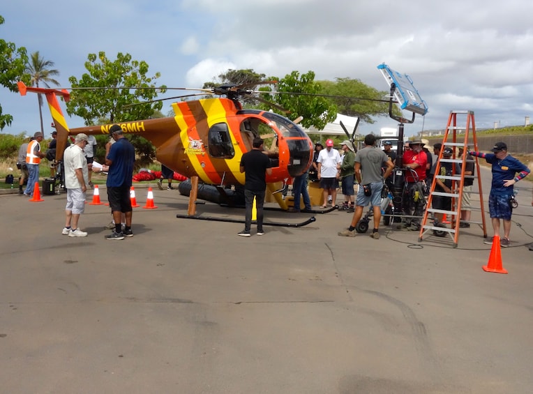 Magnum Doors Off Helicopter Tour  