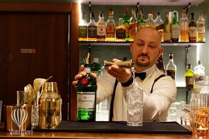 Aperitif and Cocktails Tasting with Sicilian Barman in Palermo