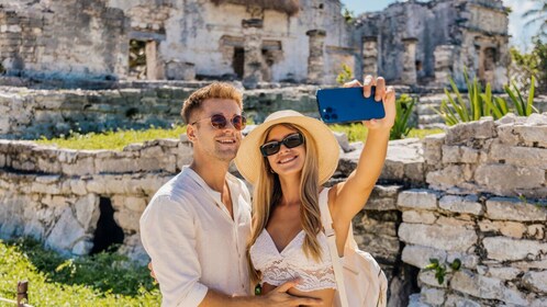 Excursión de un día a Tulum Ruinas mayas con baño en cenote