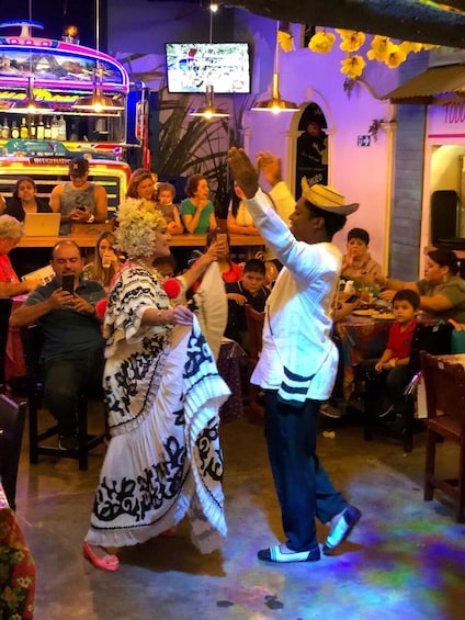Panamanian Dinner and Folkloric Show