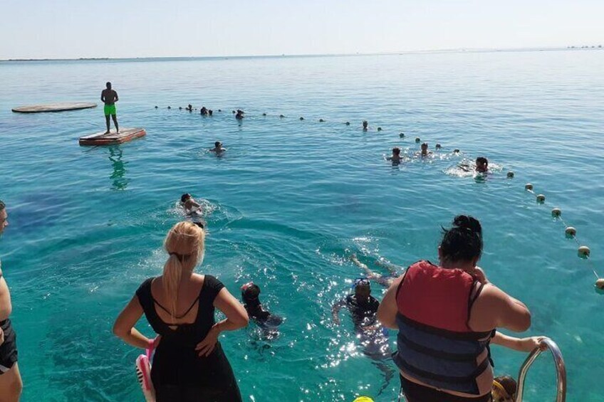 Panorama Semi Submarine Tour & Snorkeling Sea Trip - Hurghada