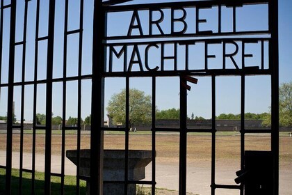 Gedenkstätte des Konzentrationslagers Sachsenhausen mit dem Zug