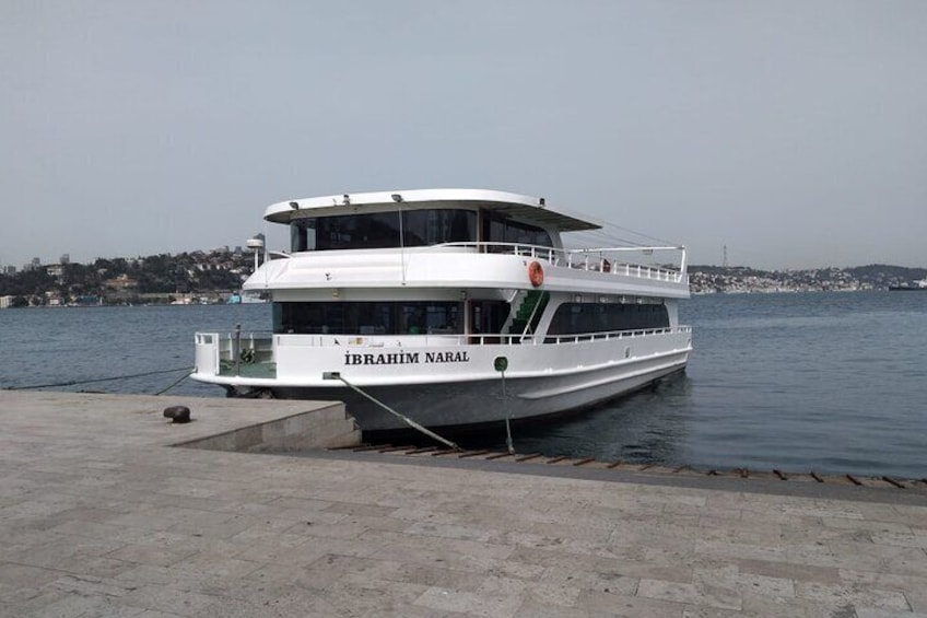 İstanbul 3 Hours Boat Cruise in Bosphorus and Golden Horn 
