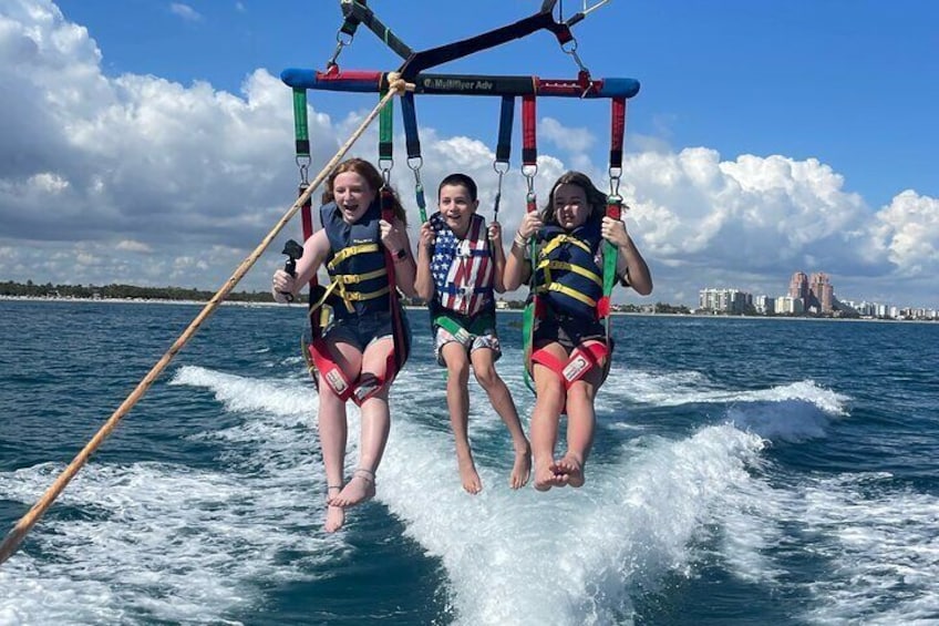 90-Minute Parasailing Adventure Above Fort Lauderdale, FL