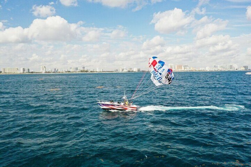 90-Minute Parasailing Adventure in Fort Lauderdale 